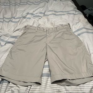 Wedge Golf Shorts. 32 Waist